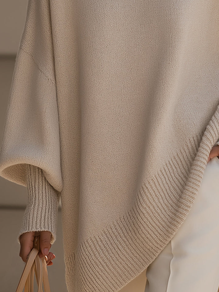 Detailed view of a beige sweater&