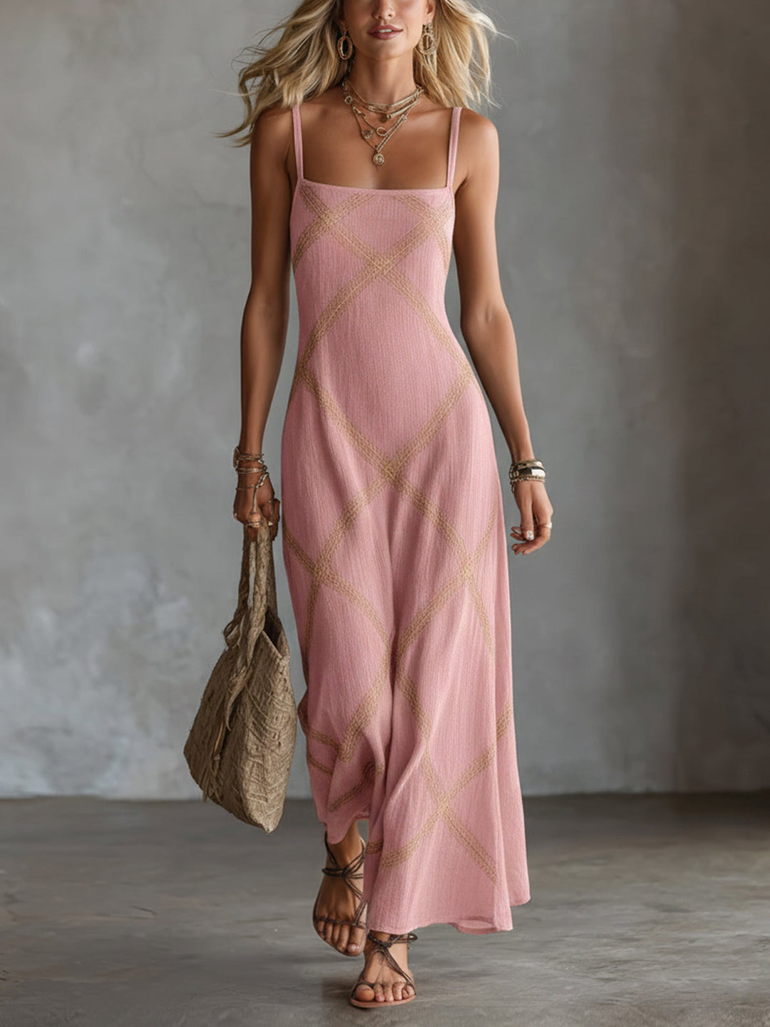 Vittoria | Geometric Maxi Elegance