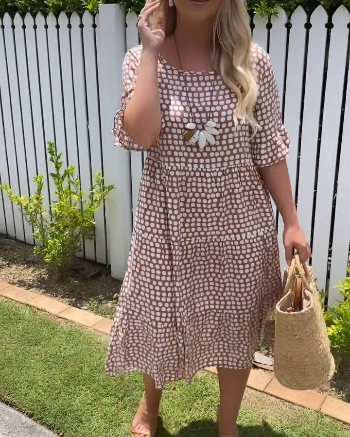 Zora – Short-Sleeve Midi Dress with Round Neck