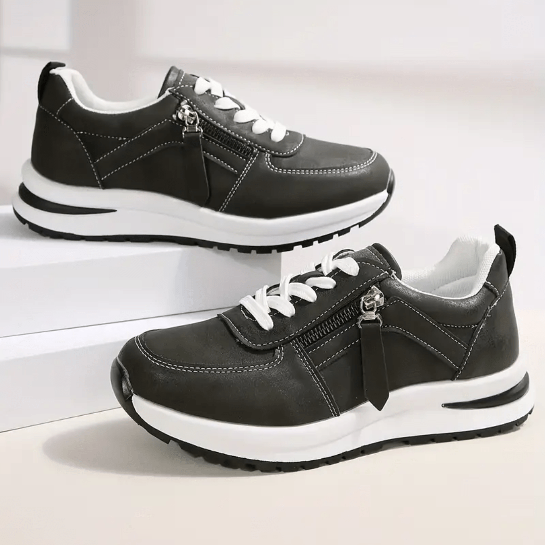 Danielle – Orthopedic Lace-Up Sneaker
