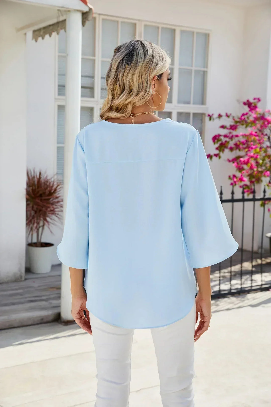 Zara – V-neck Relaxed Blouse