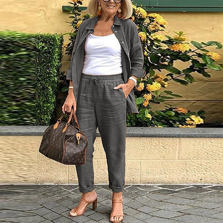 Matilda – Soft Two-Piece Set with Button Front