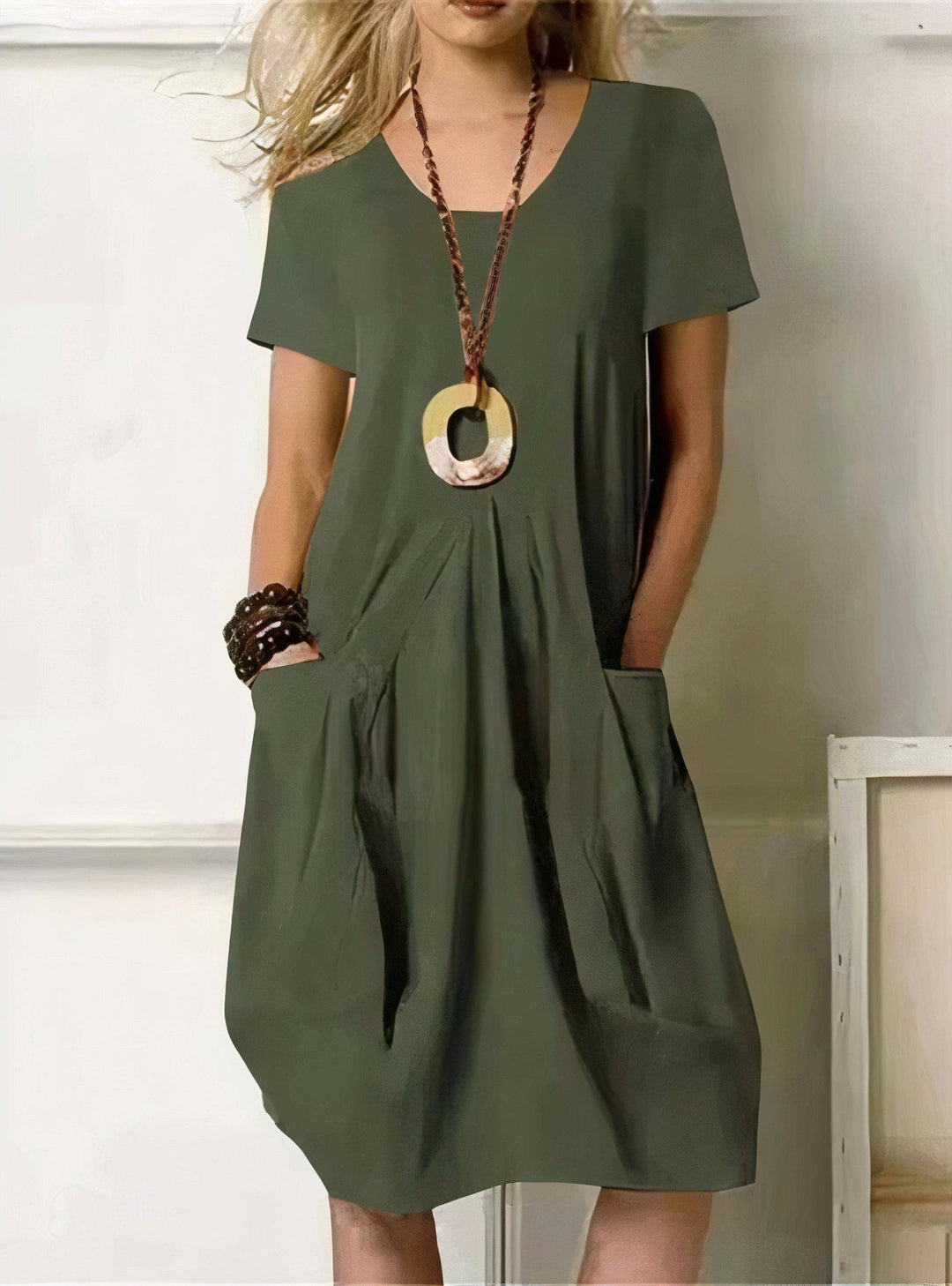 Kwani – Midi Dress with Pockets V-neck