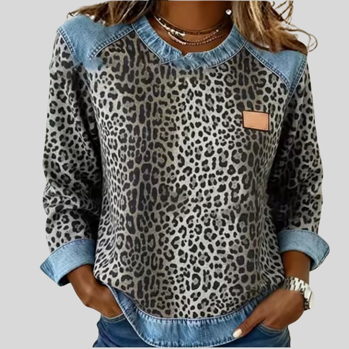 Holly | Leopard Print Sweater with Denim Collar