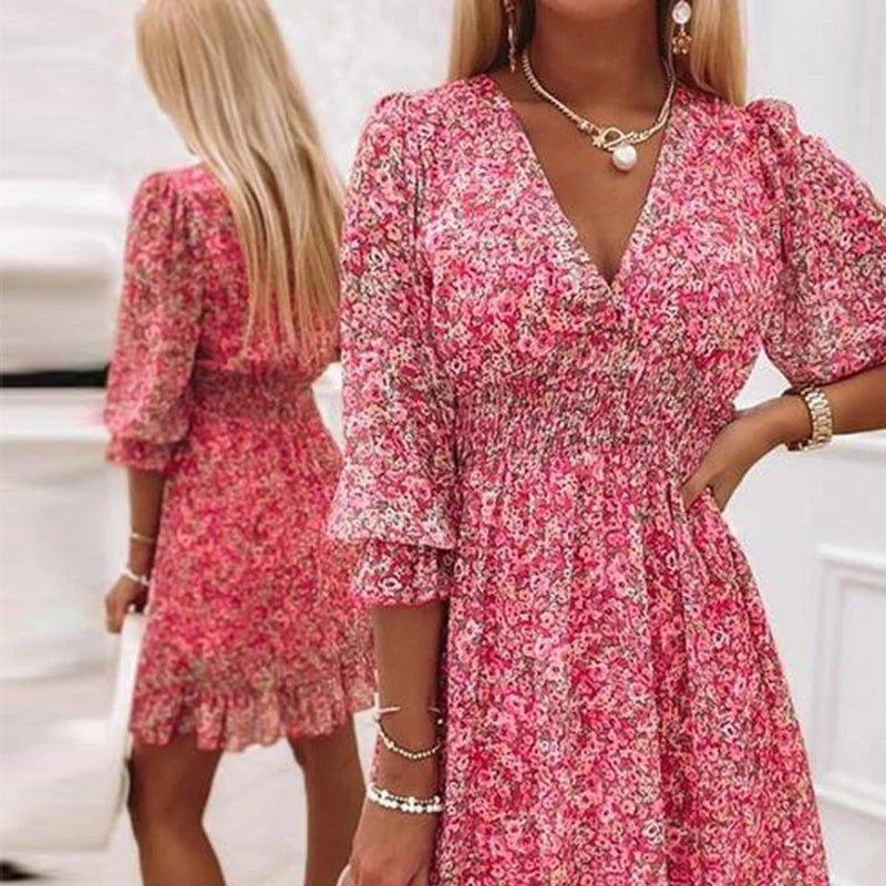 Sunna – Mini Floral V-Neck Dress with Smocked Waist