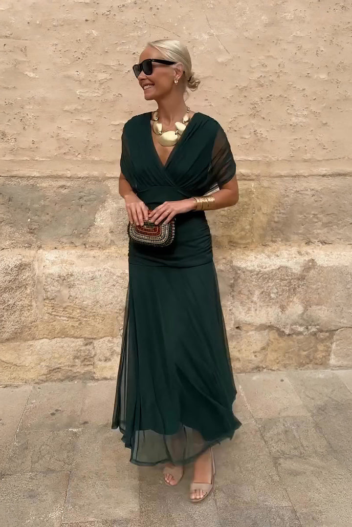 Mela – V-Neck Maxi Dress with Drop Shoulders