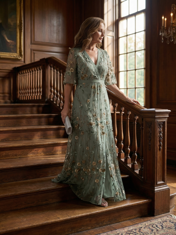 Selora | Flowy Floral Maxi Dress