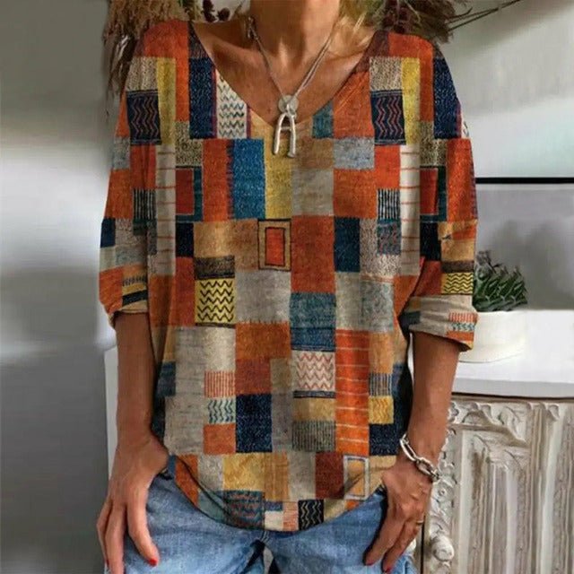 Akira – Printed V-Neck Long-Sleeve Tee