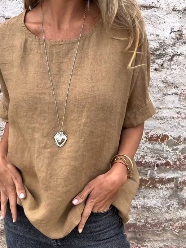 Imara – Relaxed Fit Minimalist Top