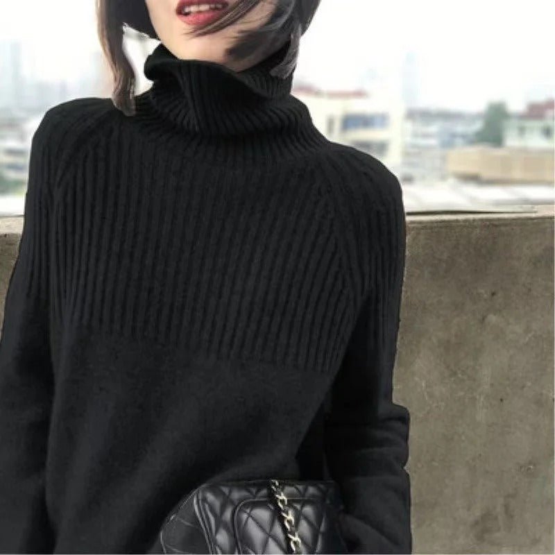 Jenica – Roll Neck Sweater with Relaxed Fit