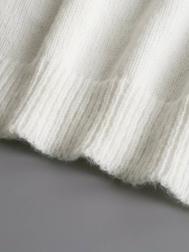 Mara – V-Neck Button Sweater