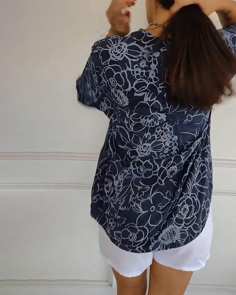 Sade – Floral Blouse with Relaxed Fit