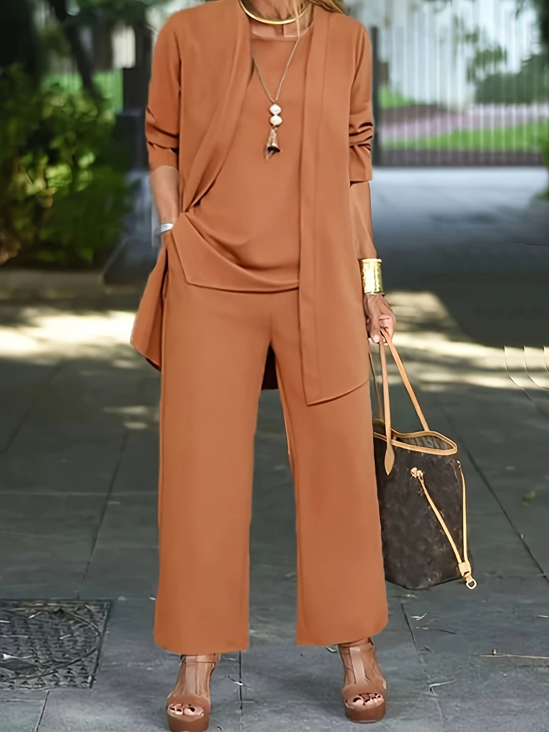 Nayla – Tailored Three-Piece Vest Set