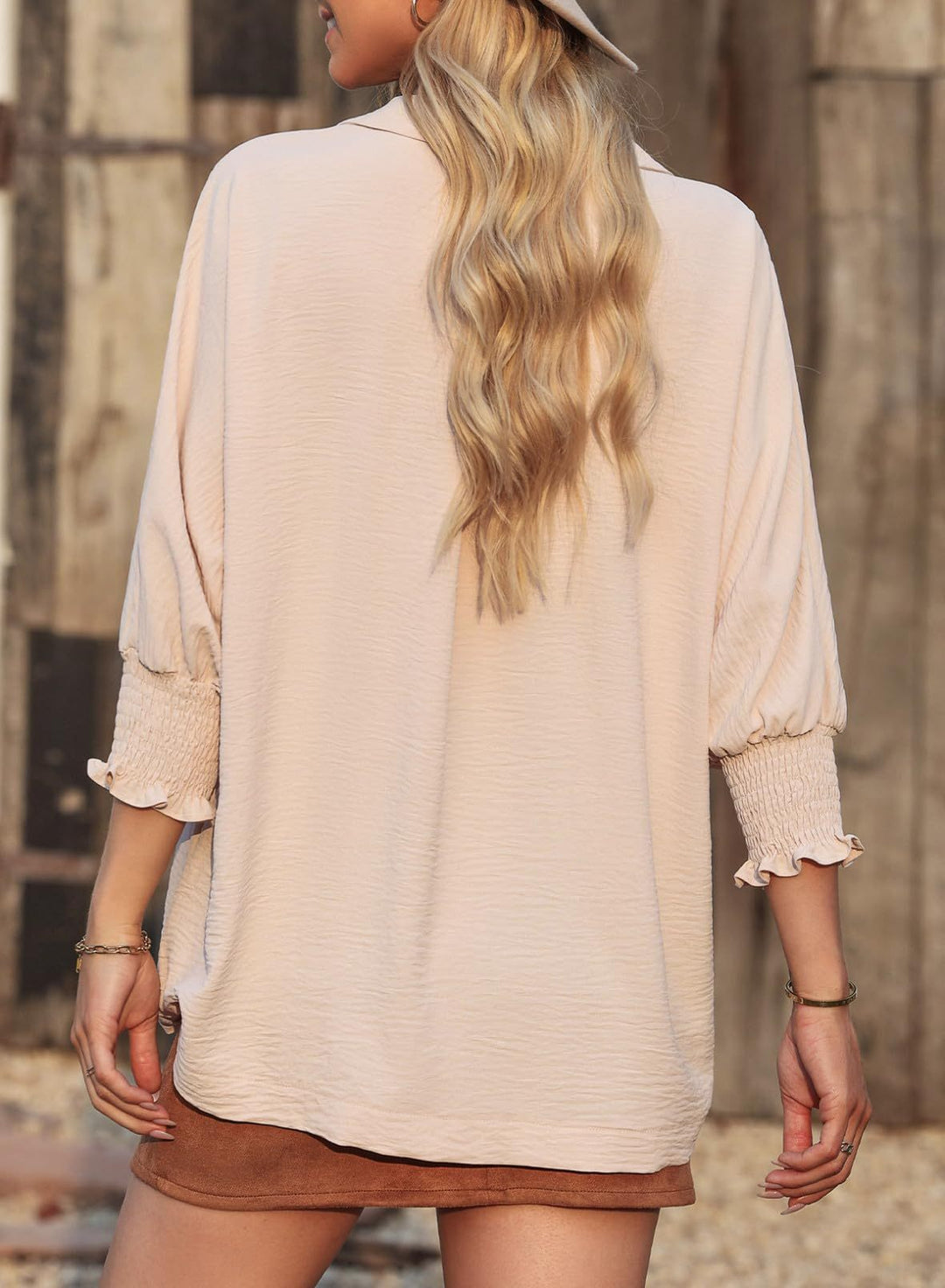 Nina – Relaxed V-Neck Blouse with 3/4 Sleeves