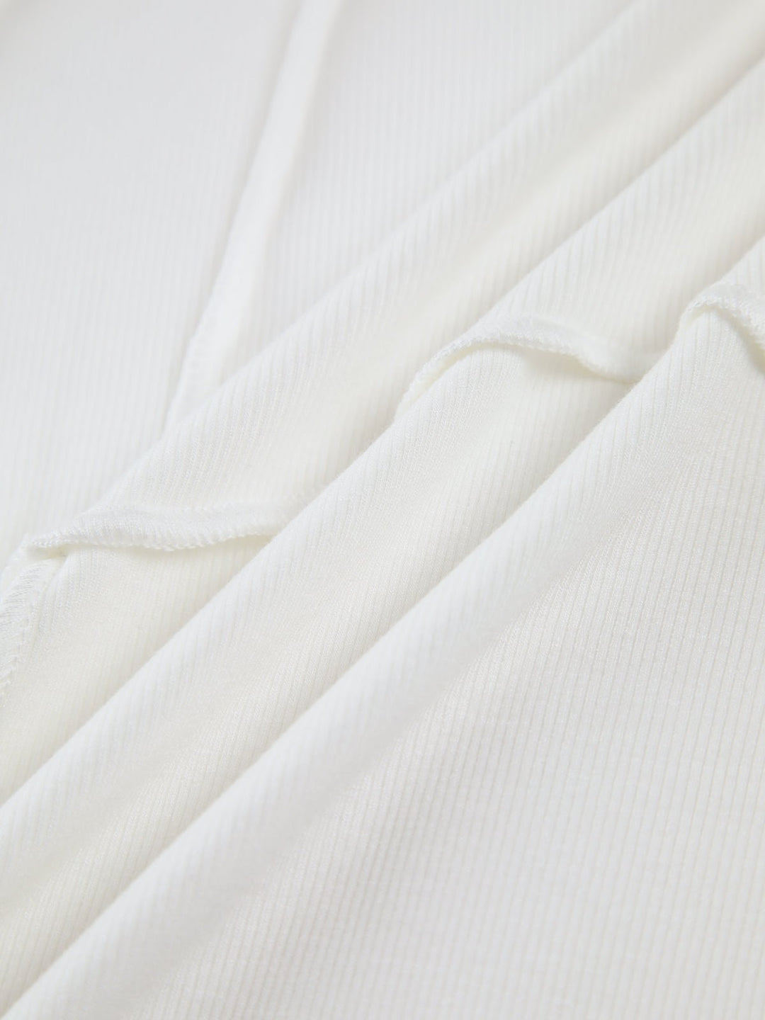 Solarae – Ribbed Long Sleeve Top with Piping Detail