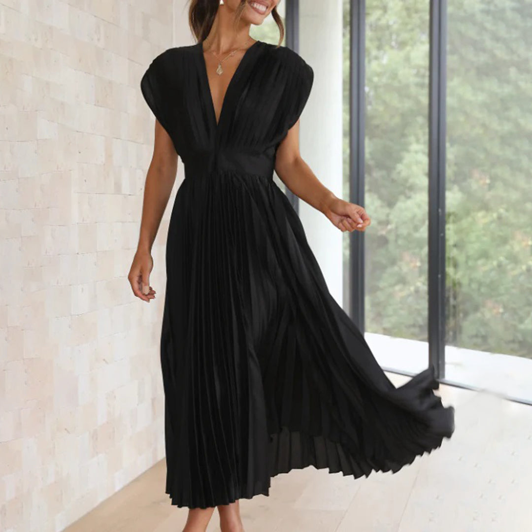 Maren | Pleated Midi Dress with V-Neck