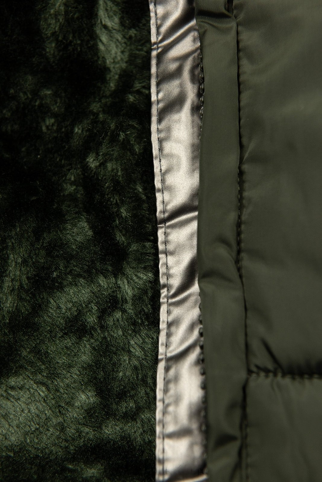 Keana – Fur-Lined Hooded Jacket