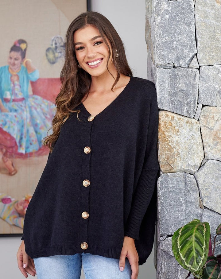 Katy – Oversized V-Neck Batwing Knit