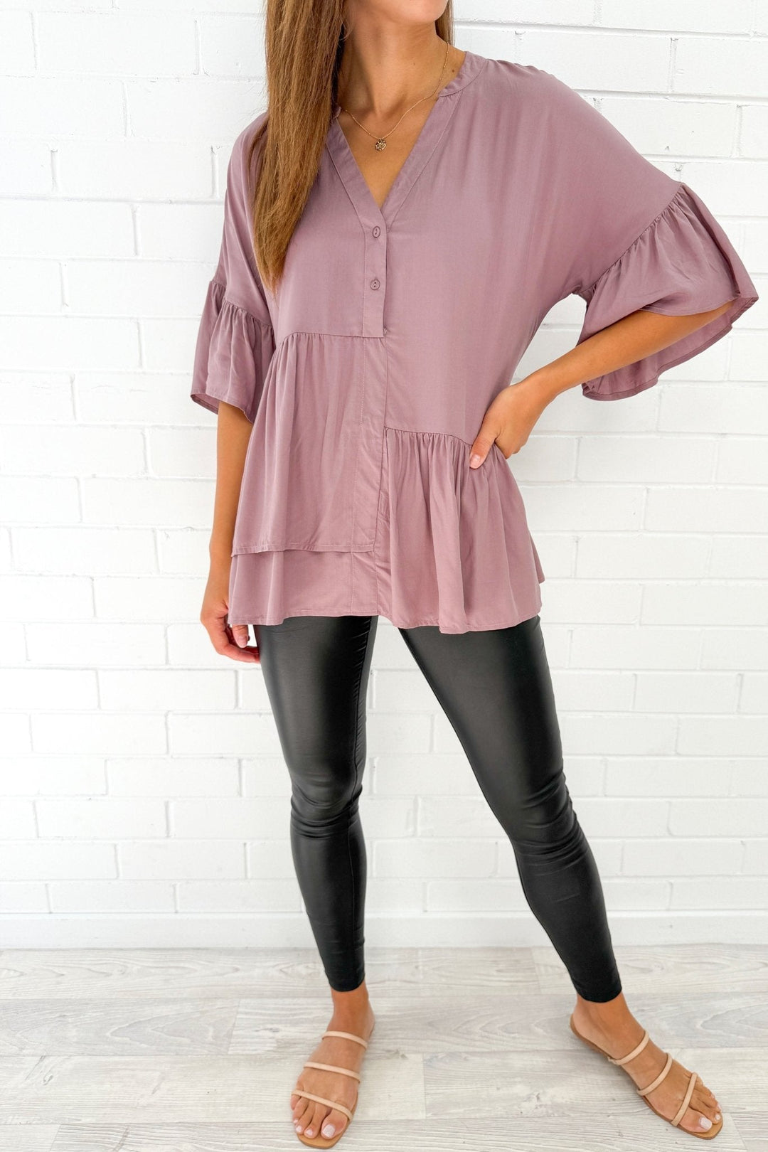 Elvie – V-Neck Blouse with Cuffed Sleeves