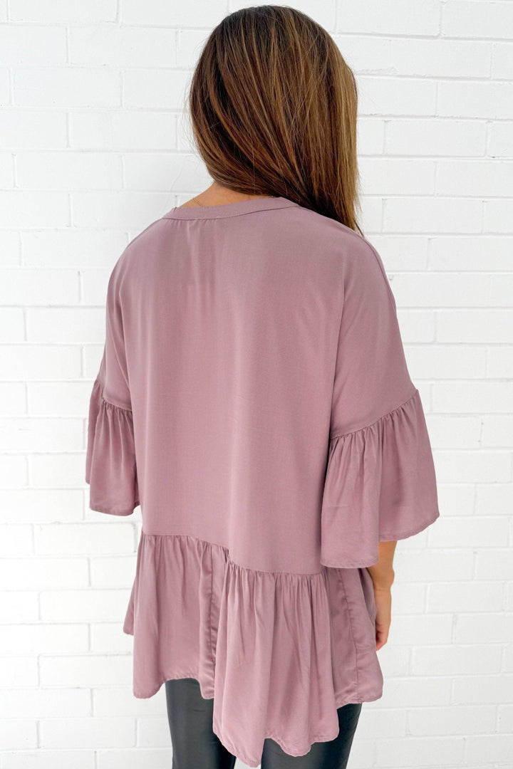 Elvie – V-Neck Blouse with Cuffed Sleeves