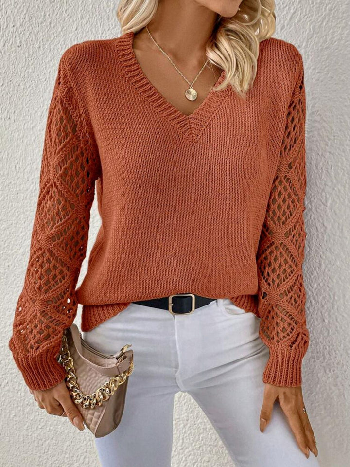 Elizabeth – Soft V-Neck Sweater
