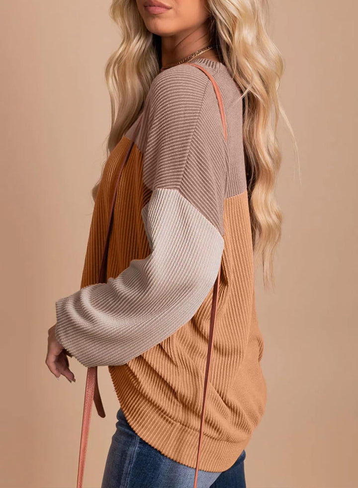 Nimfa – Colorblock Knitted Pullover