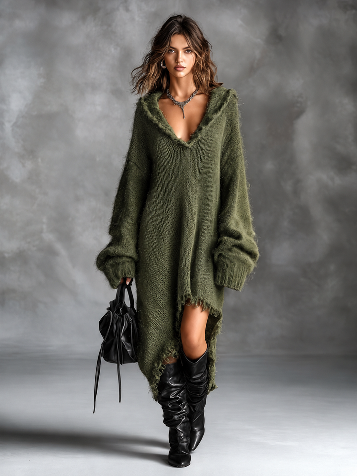 Ludovica | Oversize-Strickkleid mit Kapuze aus weichem Strick
