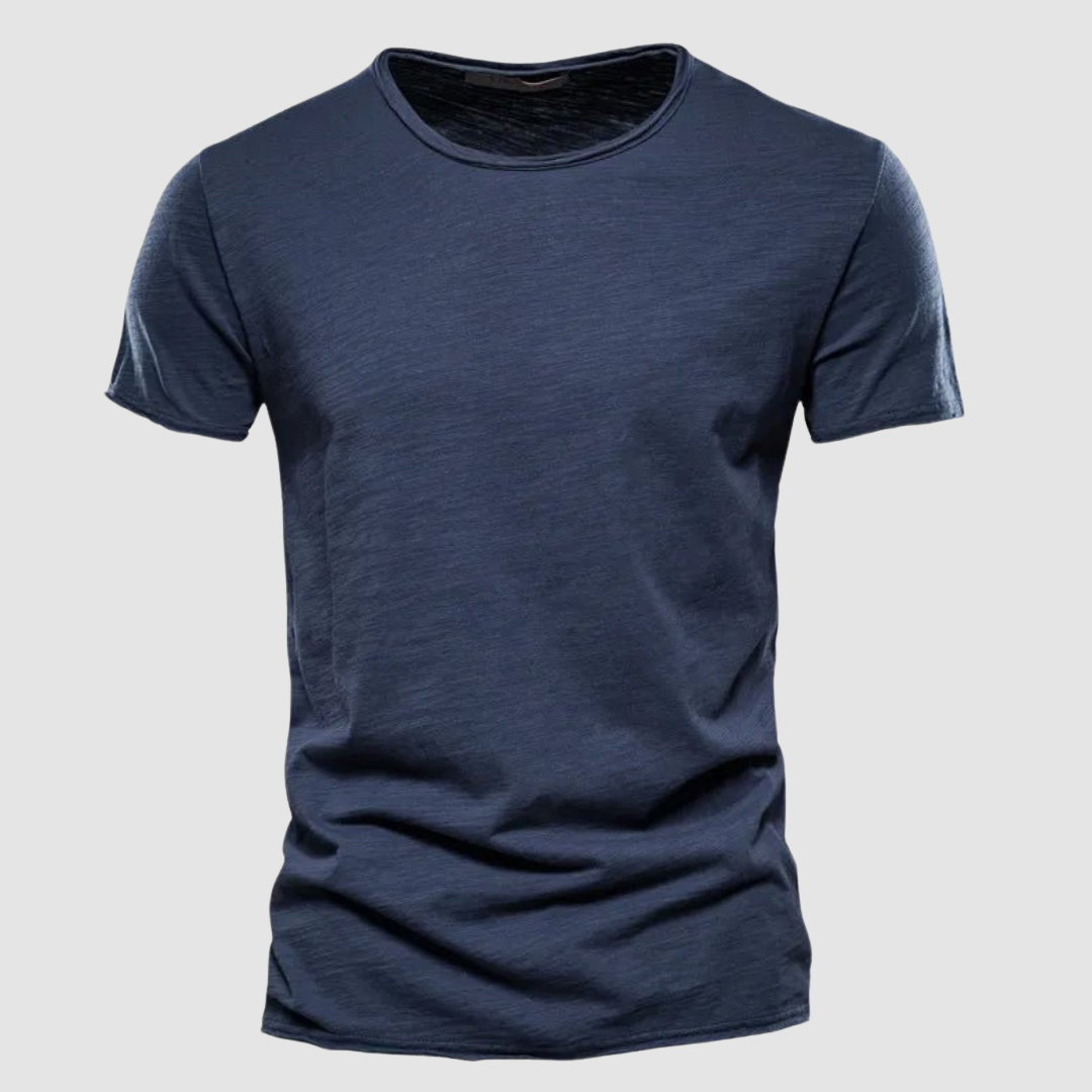 Dark blue short-sleeve t-shirt with a round neck on a plain background.