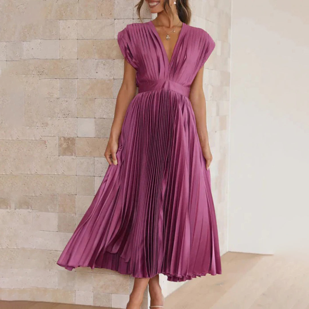 Maren | Pleated Midi Dress with V-Neck