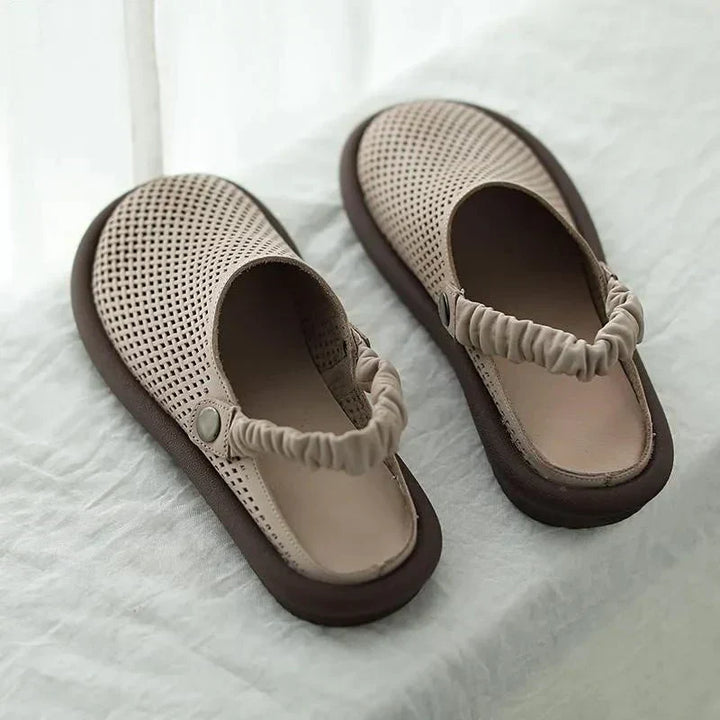 Iya – Minimalist Slip-On Sandal
