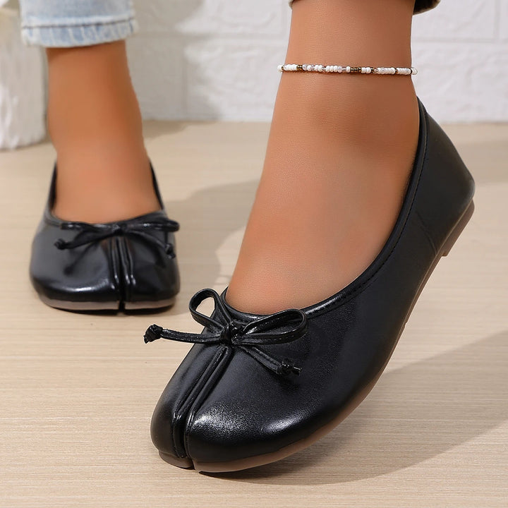 Carissa | Tabi Bow Flats