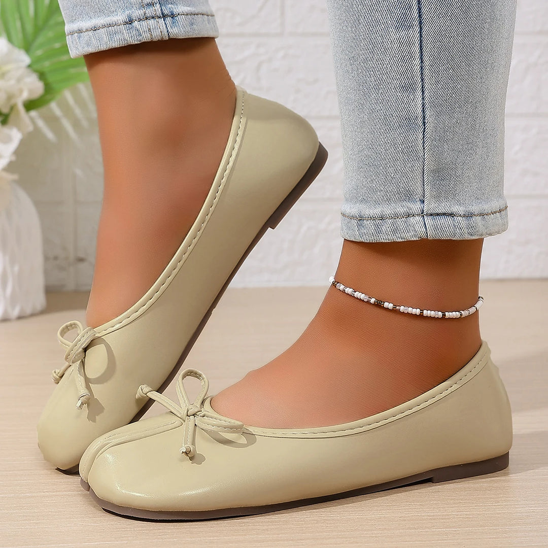 Carissa | Tabi Bow Flats