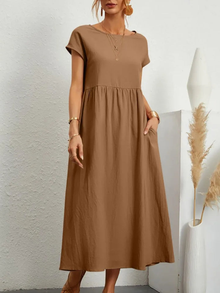 Amalia – Midi Dress with Round Neck &amp; Pockets