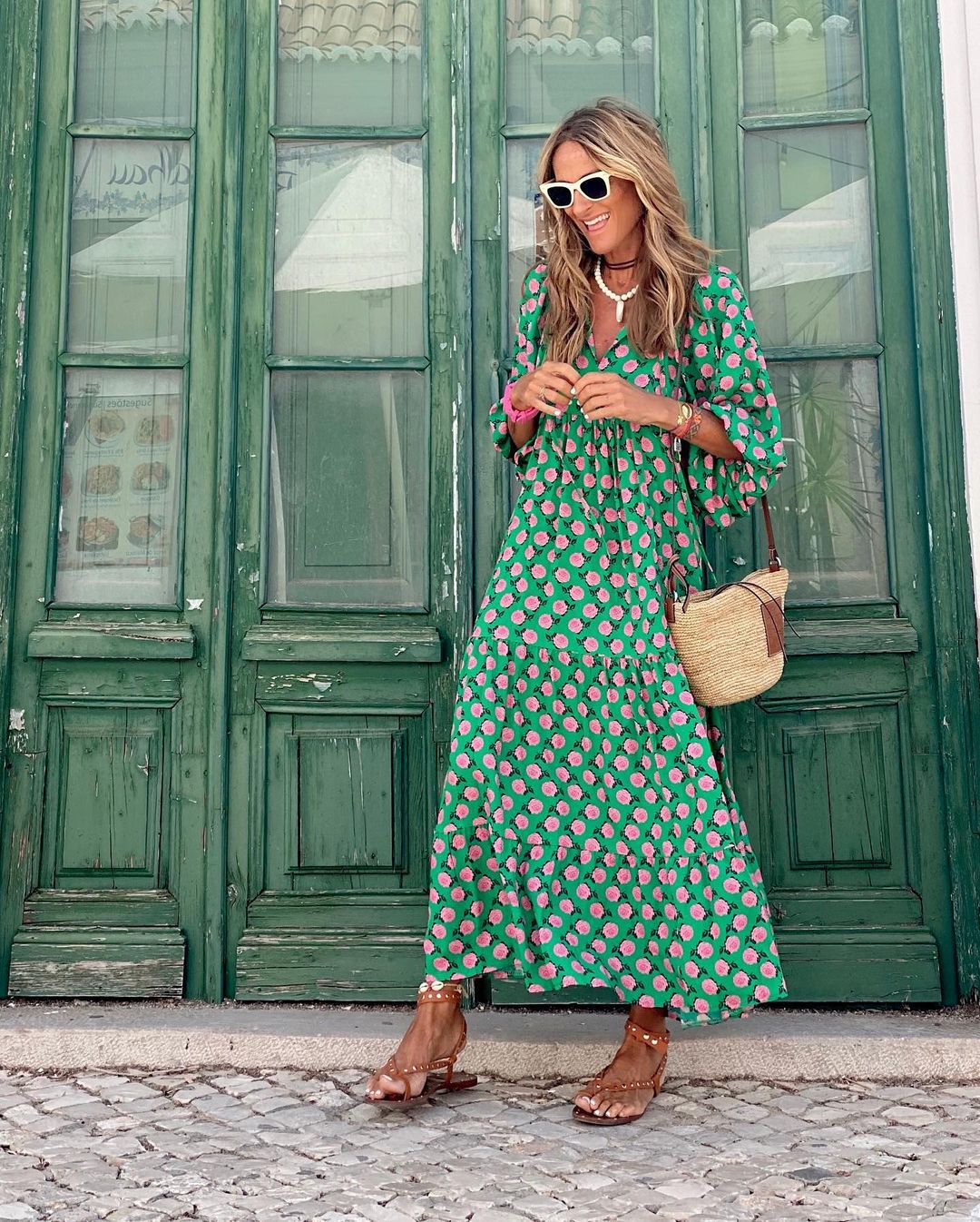 Iwa – Bohemian Maxi Dress with V-Neck
