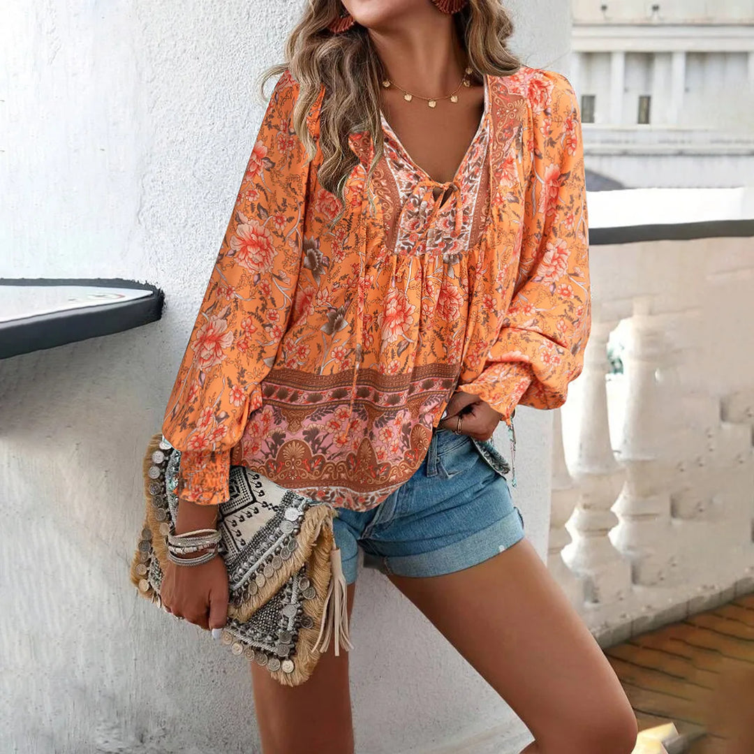 Kalina – Relaxed Blouse with Stitched Detailing