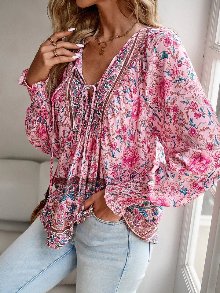 Kalina – Relaxed Blouse with Stitched Detailing