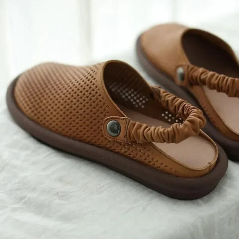 Iya – Minimalist Slip-On Sandal