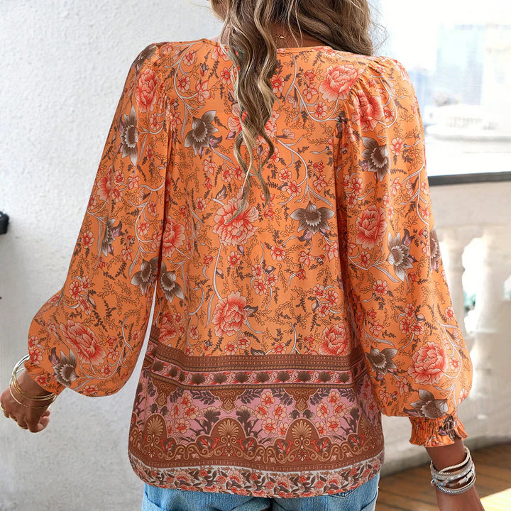 Kalina – Relaxed Blouse with Stitched Detailing
