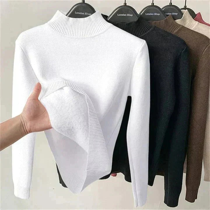 Namita – Turtleneck Knit Sweater with Fleece Lining