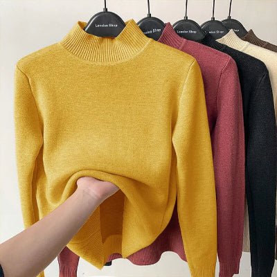 Namita – Turtleneck Knit Sweater with Fleece Lining