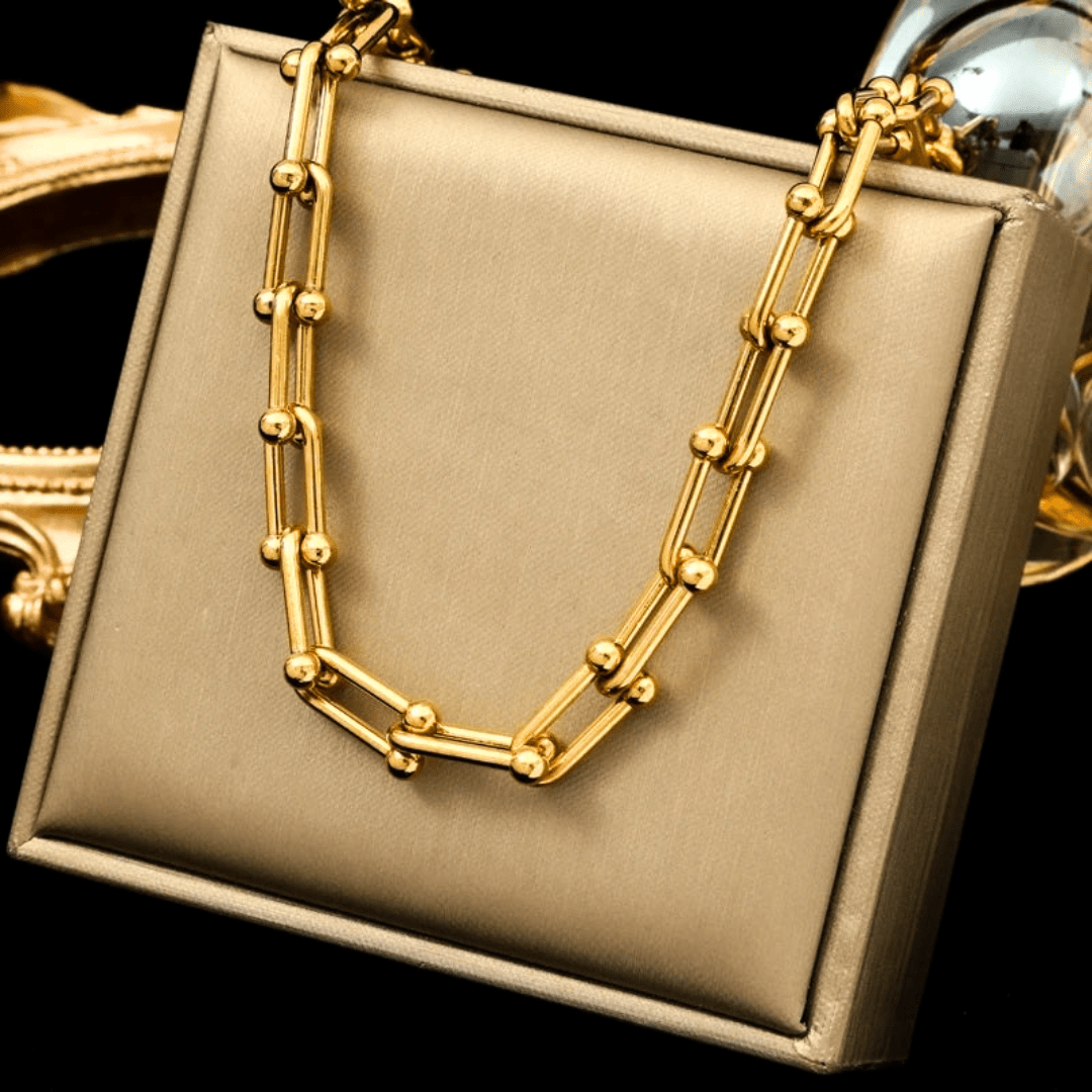 Zeva – Golden Hour Glow Chunky Chain Set