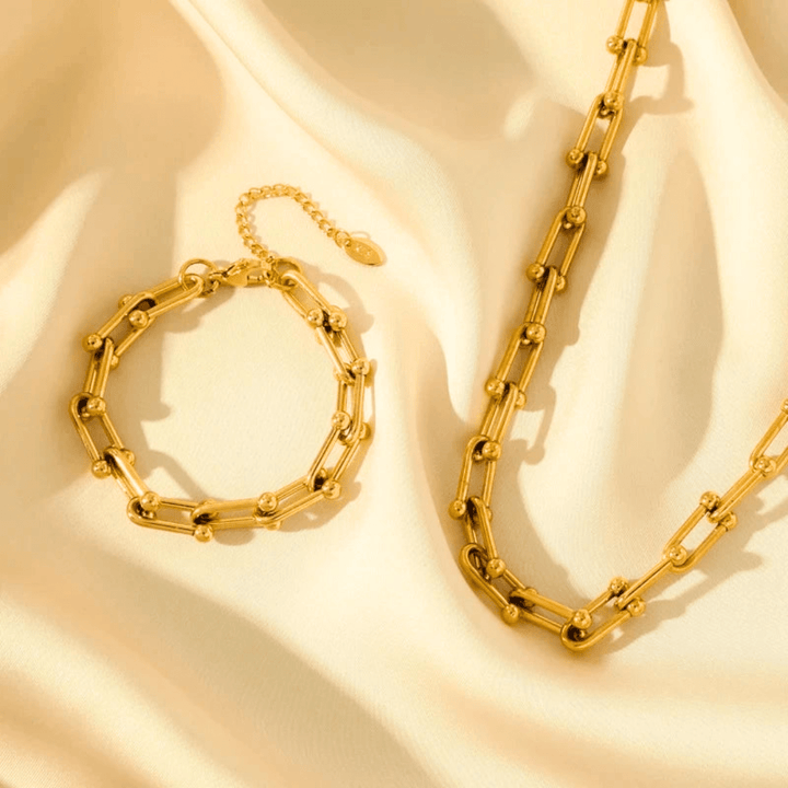 Zeva – Golden Hour Glow Chunky Chain Set