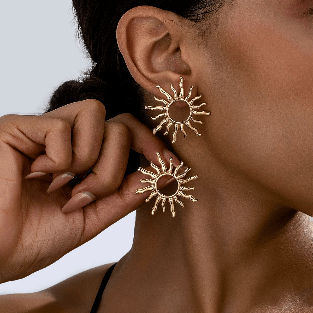 Lunara – Sun Stud Earrings in Sunshine Gold