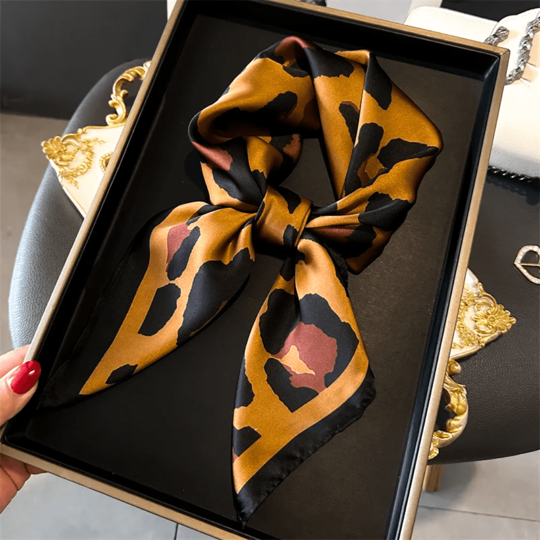 Vivara – Wild Leopard Print Square Scarf