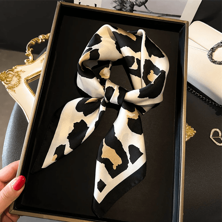 Vivara – Wild Leopard Print Square Scarf