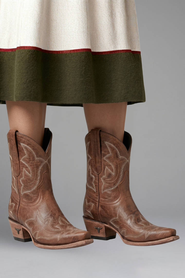Brown embroidered women&
