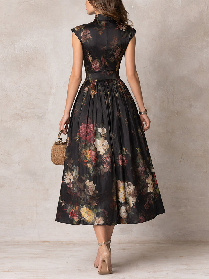 Mary | Black Keyhole Collar Floral Pleated Midi Dress