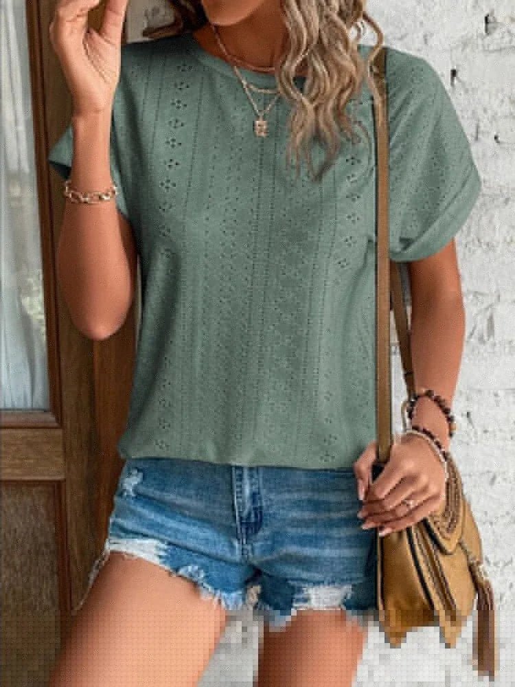 Ayla – Essential Short-Sleeve Round-Neck Top