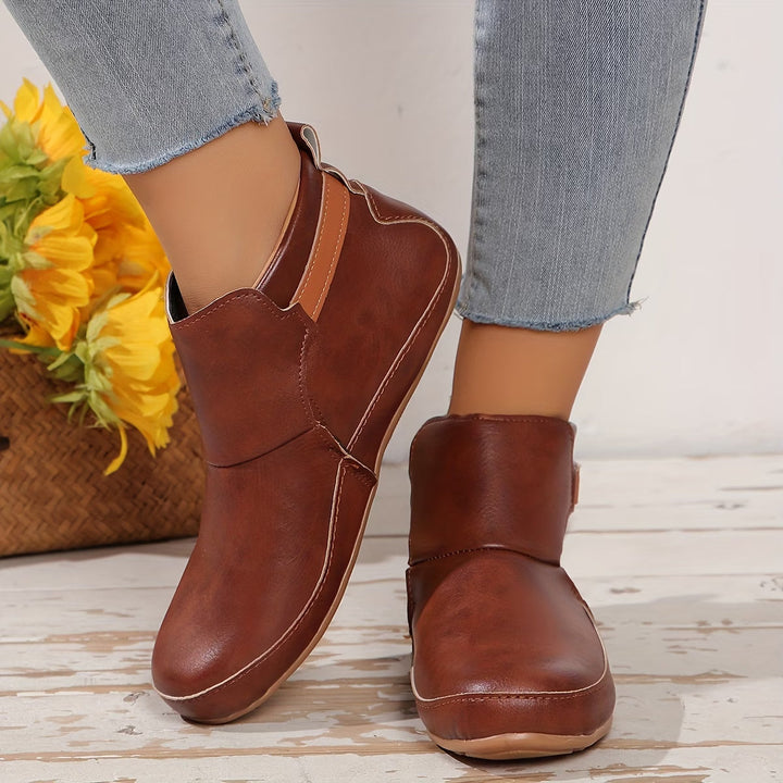 Mamie | Flat Ankle Boots