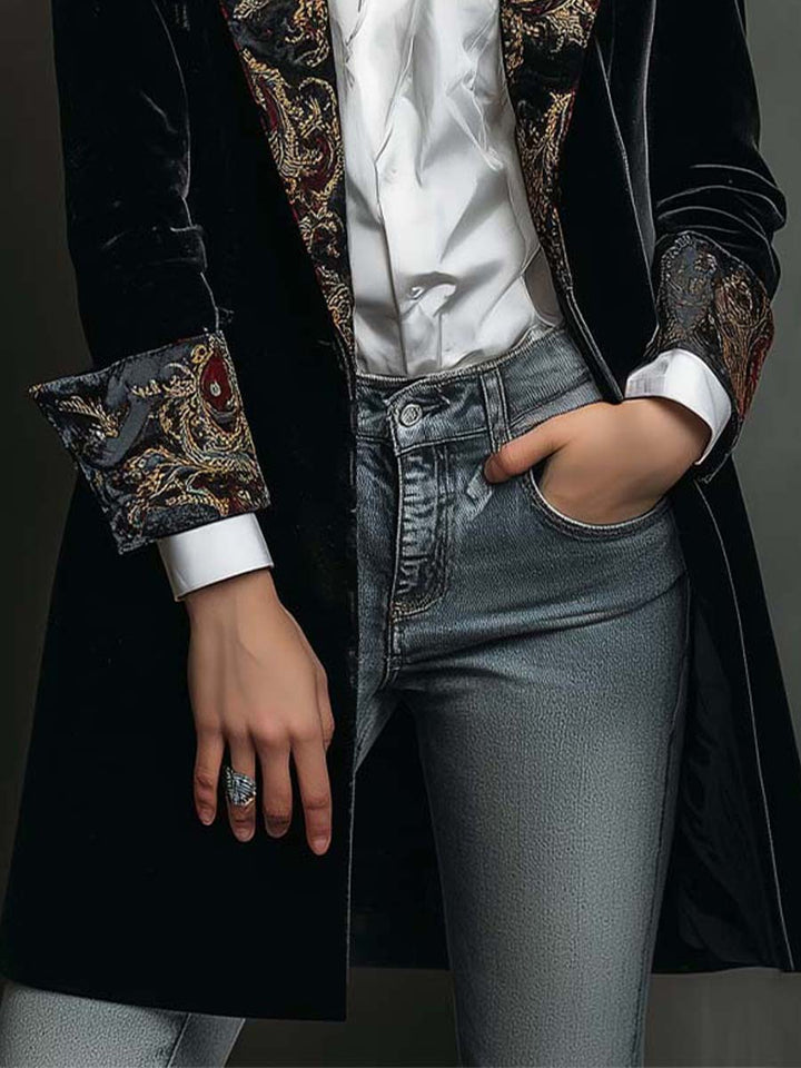 Veronica | Black Baroque Blazer with Lapels
